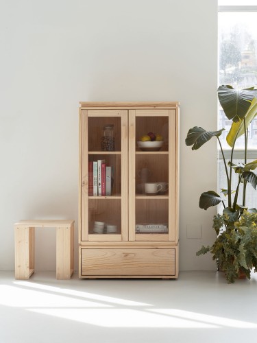 Vitrina em vidro e madeira com gaveta 78x143 LIBE | LUFE