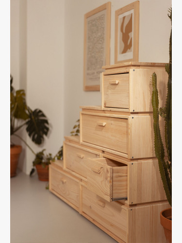 Cómoda em escadinha de madeira com 4 alturas LIBE | LUFE