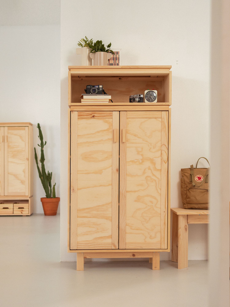 Armário para hall em madeira natural | LUFE 2