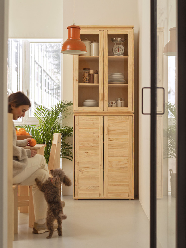 Vitrina alacena alta de madera natural | LUFE 2