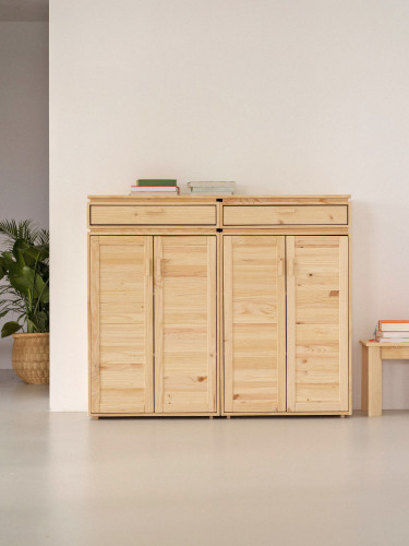 Armadio doppio basso in legno naturale con cassetti | LUFE