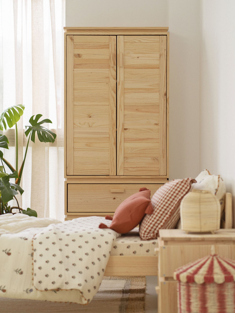 Armadio in legno naturale con gambe e 2 cassetti | LUFE 2