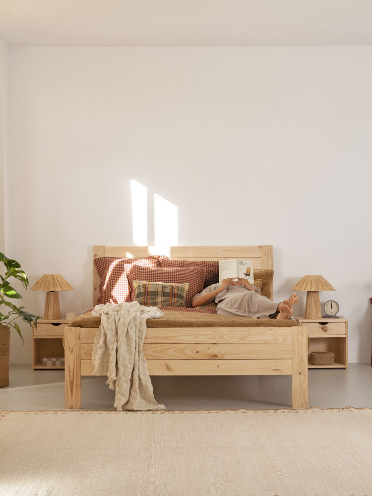 Lit 140 en bois de pin massif style rustique | LUFE 2