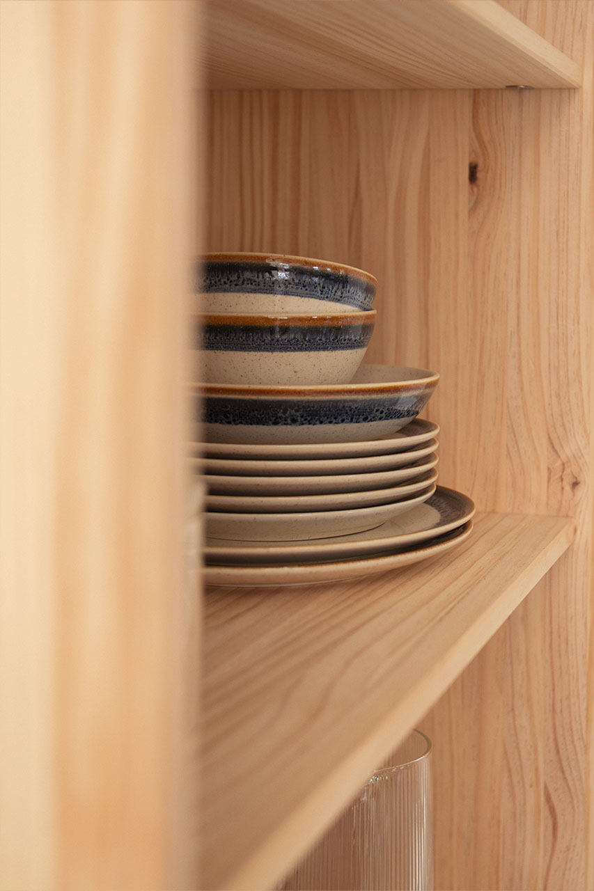 Imagen de ambiente 5 para:Alacena grande de cocina de madera natural